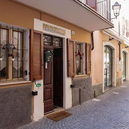 Le Finestre Sul Borgo