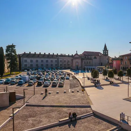 Le Finestre Sul Borgo Peschiera del Garda