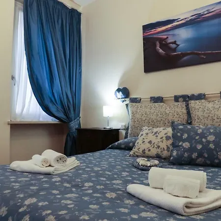 Le Finestre Sul Borgo Guest house 3*