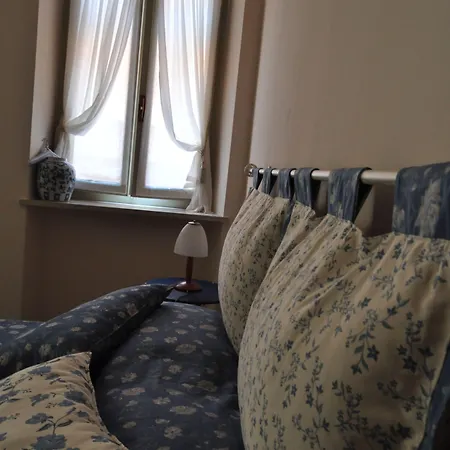 Le Finestre Sul Borgo