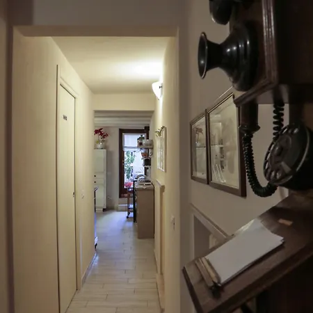 Pensión Le Finestre Sul Borgo Peschiera del Garda