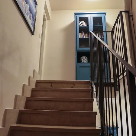 Le Finestre Sul Borgo