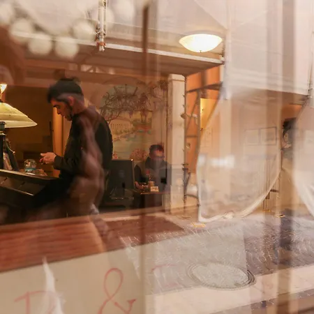 Le Finestre Sul Borgo Pensión 3*