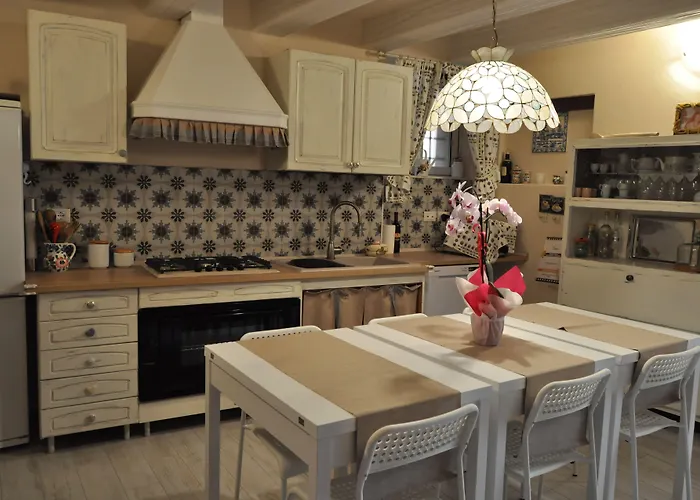 Le Finestre Sul Borgo