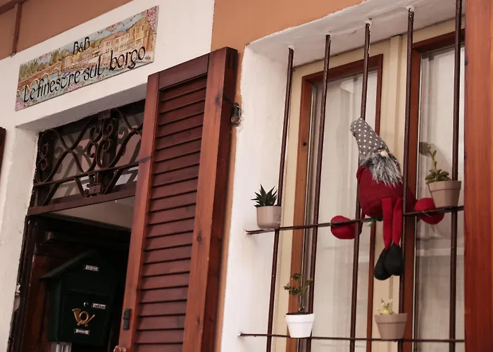 Le Finestre Sul Borgo Penzion 3*