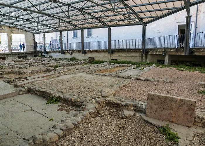 Le Finestre Sul Borgo 3* Peschiera del Garda