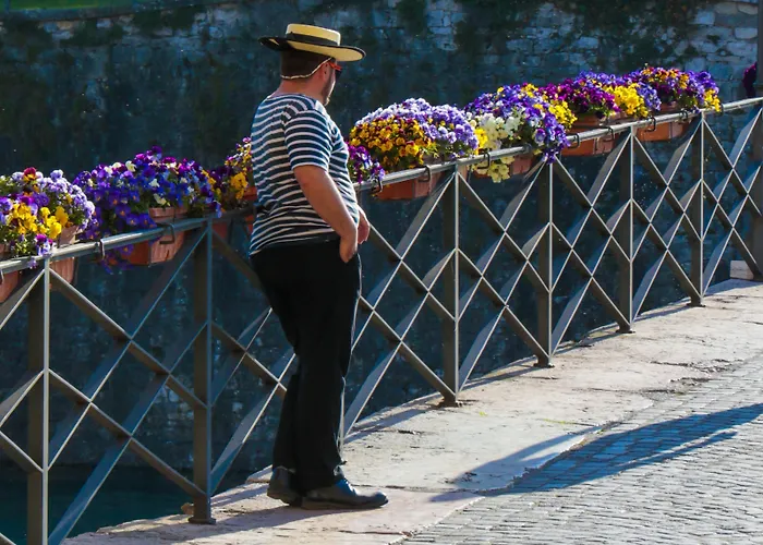 Le Finestre Sul Borgo Penzion 3*